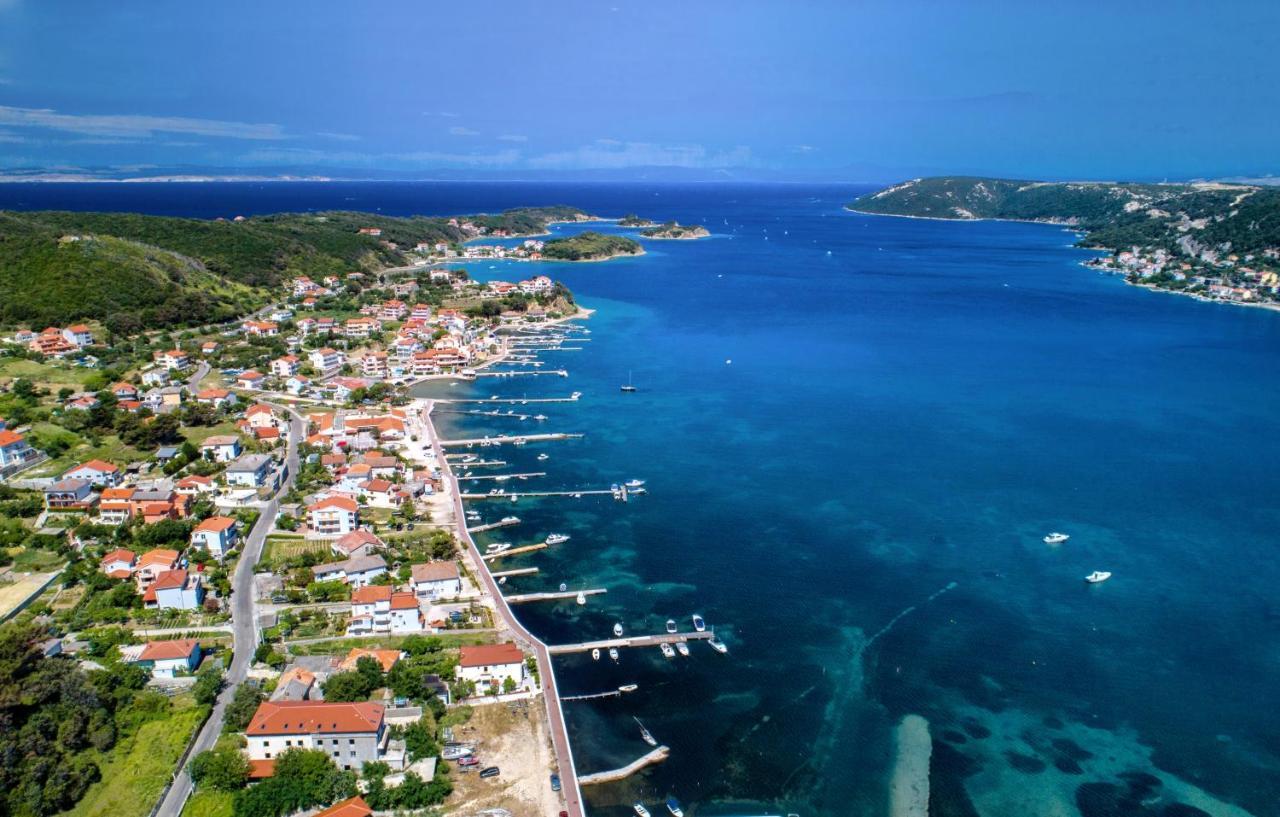 Apartments By The Sea Supetarska Draga - Donja, Rab - 11769 المظهر الخارجي الصورة