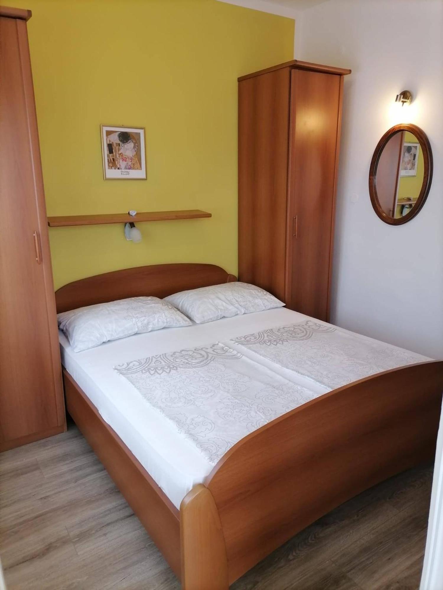 Apartments By The Sea Supetarska Draga - Donja, Rab - 11769 الغرفة الصورة